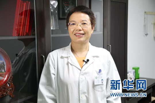 深圳市人民医院肿瘤内科主任许瑞莲。新华网 杨锘摄