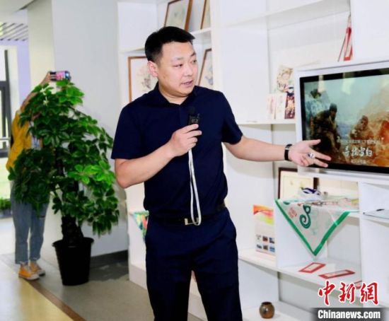 图为祁勇盛工作照。 岚沐文体旅创意产业园供图