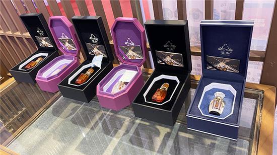 香城集团展品—沉香精油实拍