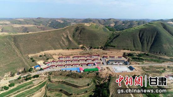 图为庆阳市安掌村新貌。(资料图)