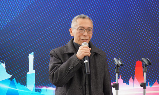 贵州龙洞堡物流港置业有限公司董事长胡云江讲话