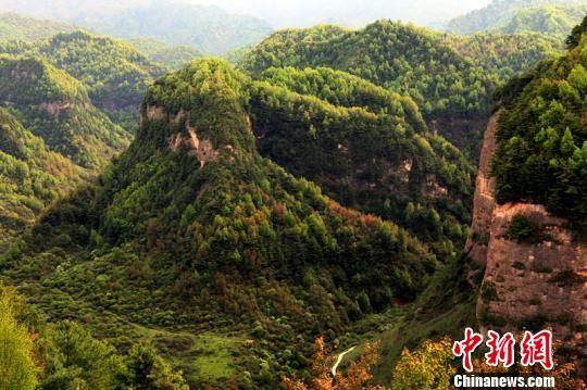 资料图:图为甘肃渭源渭河源大景区。甘肃省旅发委供图