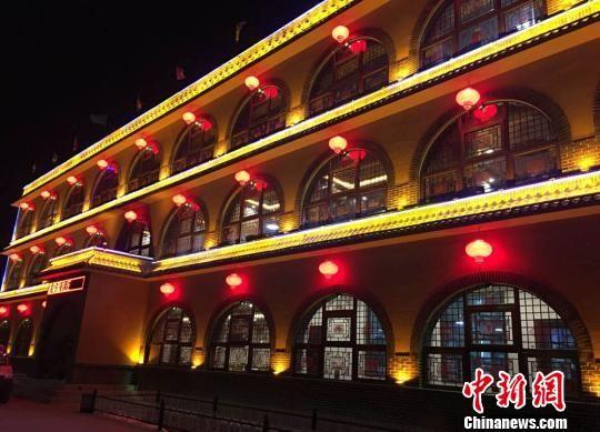 2018年1月,刘翠芳经营的农庄地处榆中县三角城乡龚家屲村,如同坐落在大山深处的农家“小别墅”。 张婧 摄