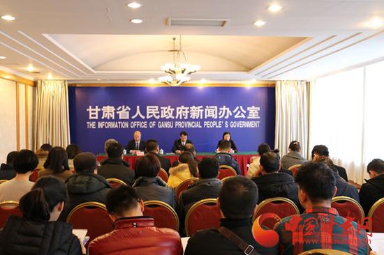 26日上午,甘肃科技馆开馆试运行新闻发布会在兰举行