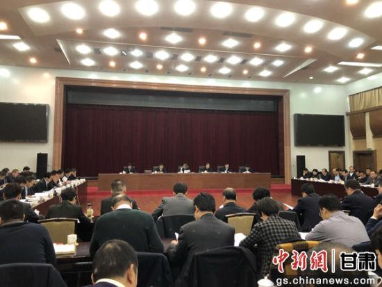 12月1日,兰州市重大项目前期准备工作攻坚战动员部署会议在当地召开。