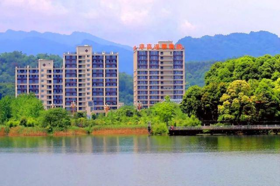 峨嵋园实景图