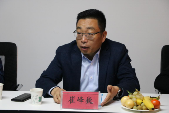 兰州市文明办主任崔峰巍发表讲话