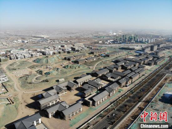 图为正在建设中的武威雷台景区文化旅游综合体。 杨艳敏 摄