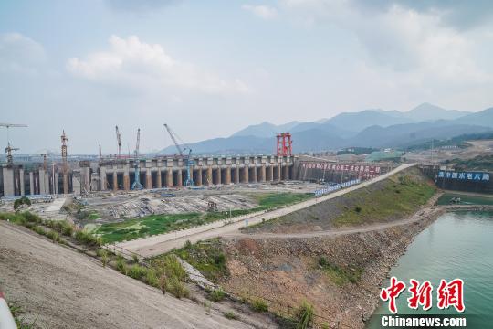 大藤峡水利枢纽工程建设现场。 陈冠言 摄