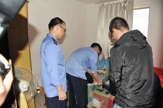 入户检查