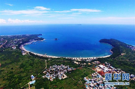 (广西北海市涠洲岛风光。李君光摄)