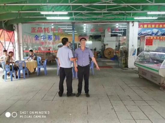 (肇事者指认肇事现场)