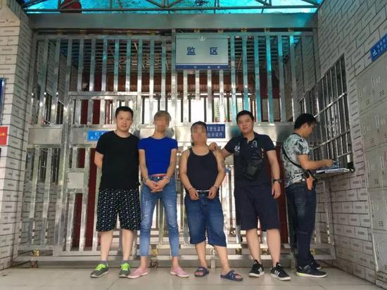 涉嫌寻衅滋事的嫌疑人被警方抓获