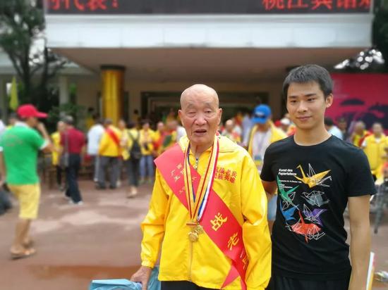 抗战老兵王健