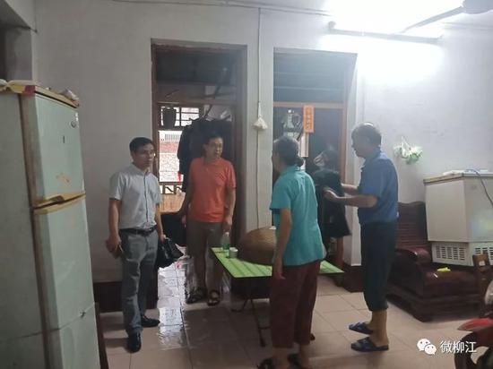 拉堡镇人口_拉堡镇镇长梁胤