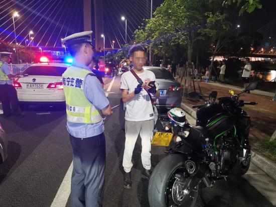 飙车4.jpg