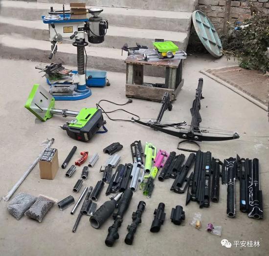 桂林侦破重大网络贩枪案!抓60人缴枪支弹药数量千余