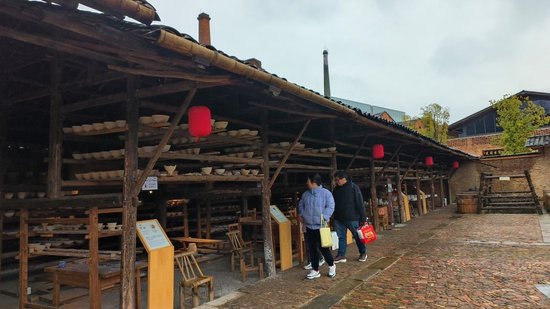  Let me talk about the happy events in my hometown -- look at the beautiful prospect of Chinese modernization along the footsteps of the General Secretary