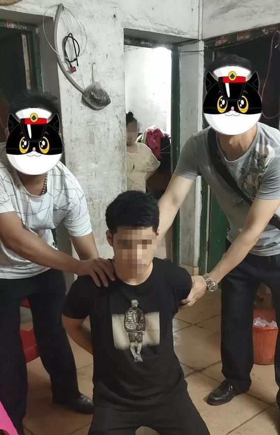 系列砸车窗盗窃案破了 灵山警方48小时抓获嫌犯