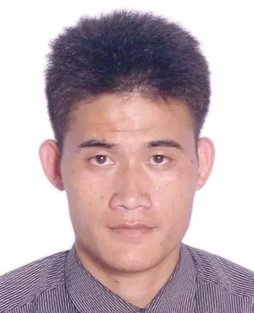 失信被执行人:莫荣科