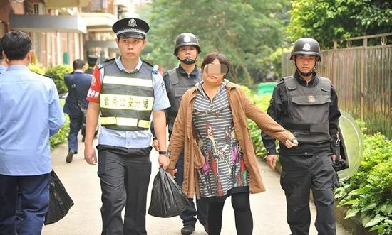 查获涉传人员,.jpg
