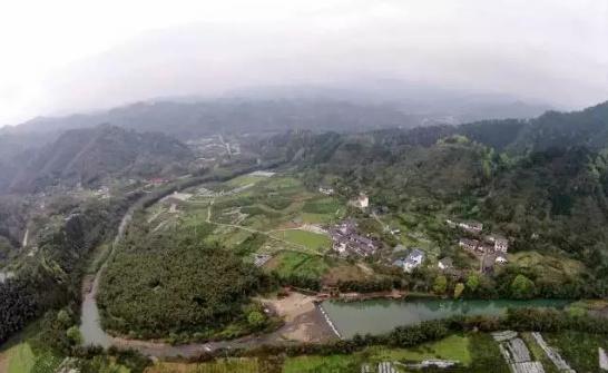 环江县有多少人口_恭喜武鸣 马山 都安 金城江 环江的朋友 贵南高铁要经过你(3)