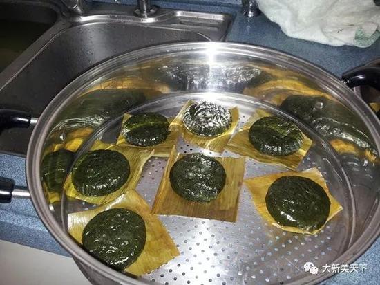 黑糍粑