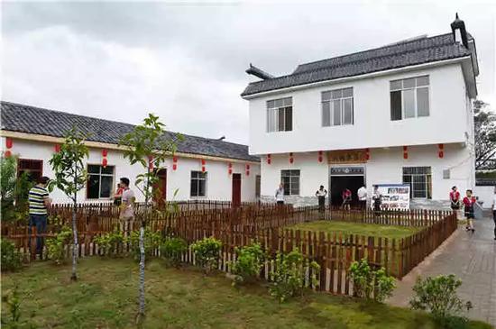 容县的镇人口_容县西山人口(3)