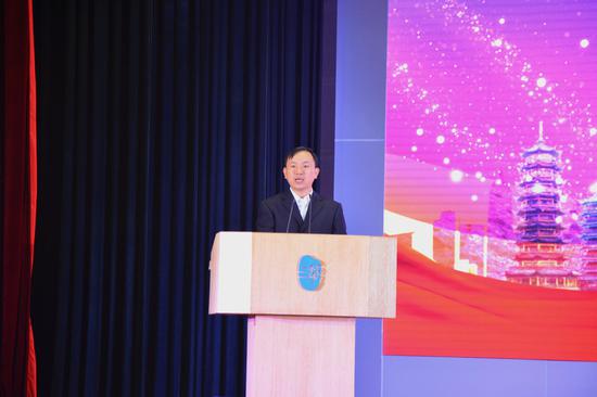 桂林力源粮油食品集团有限公司总经理曾宪发言