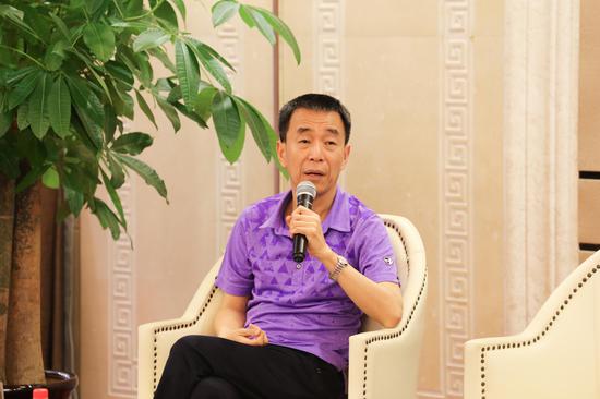 广西潮起投资董事长李海。