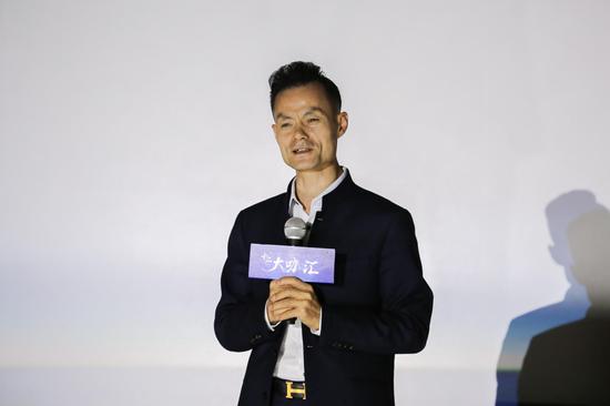 傅海棠正在做《商品价值投资之路-大变局下的大宗商品投资策略》主题演讲。
