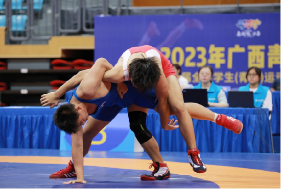 2023年广西青少年摔跤锦标赛火热开赛