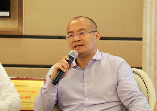 上海砥砺资产管理公司总经理梁瑞安。
