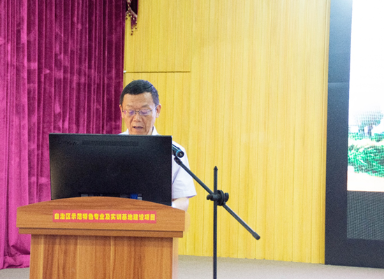 广西职业技术学院党委书记李卫东致辞