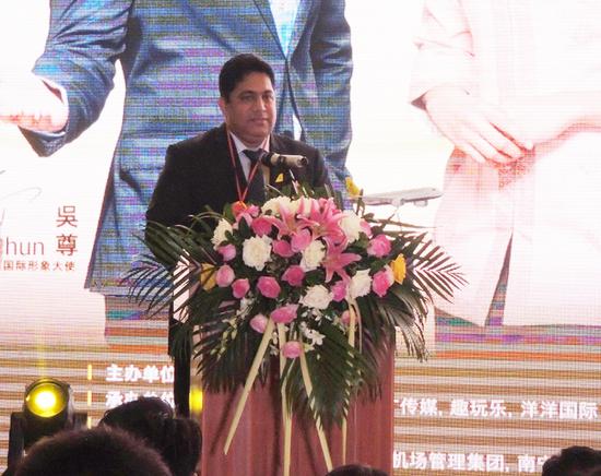 文莱皇家航空CEO Karam Chand 致辞 图:王晓茵