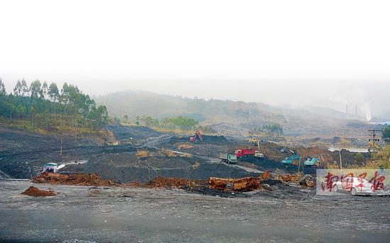 罗城全面叫停非法开采煤矸石 收回已下发的准