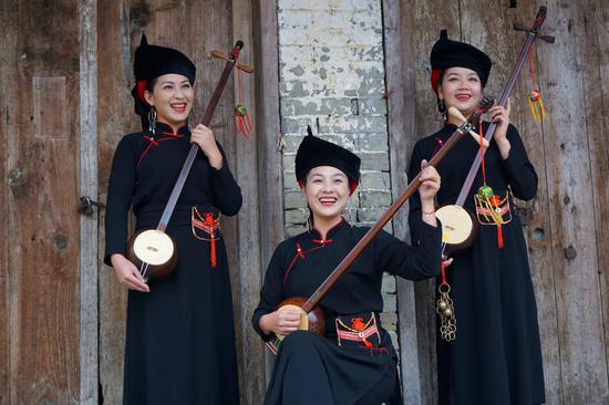 探秘崇左·壮族天琴声韵_新浪广西_新浪网