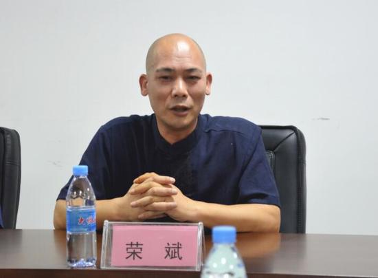 广西千年传说影视传媒股份有限公司董事长荣斌 莫果蕾摄