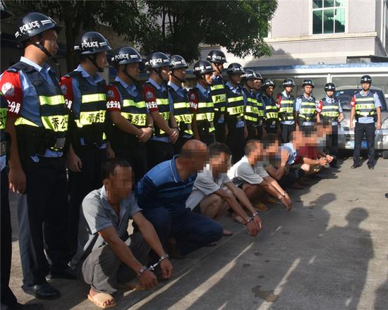 大单!南宁一野外赌场被一锅端99人被抓 还有专