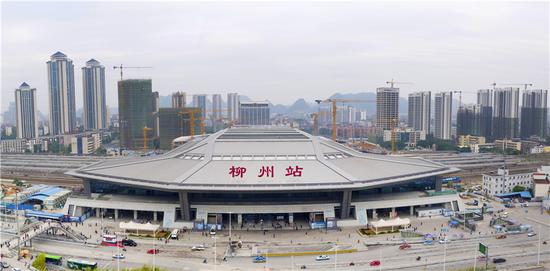 新柳州火车站站房 韦建松/摄