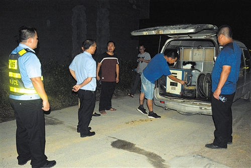 警方查获一非法储存销售成品油窝点