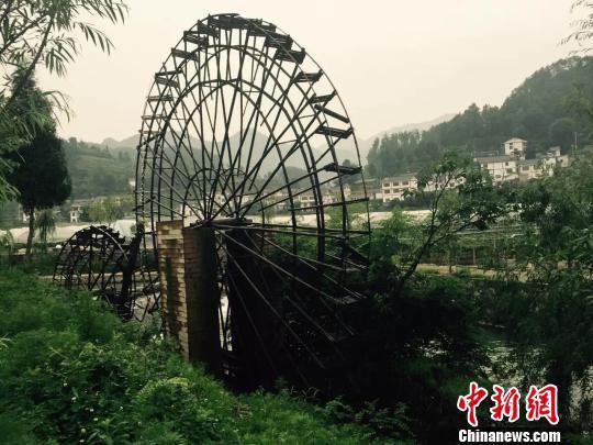 贵州乡村一隅。 张伟 摄