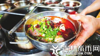 肠旺面。 都市新闻记者邱凌峰 摄