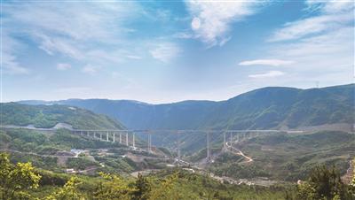 贵州威宁黑土河有多少人口_贵州威宁草海图片