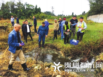 谷堡镇人口_修文县谷堡镇第一届人民代表第二次会议胜利召开