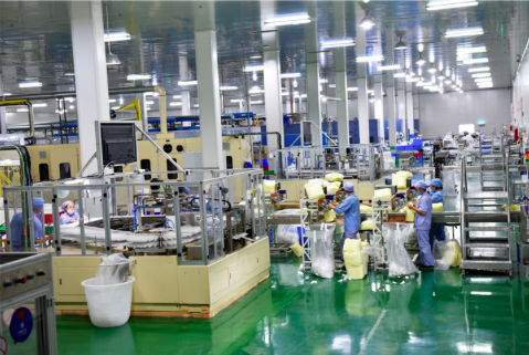贵州卡布国际：以商招商打造百亿级产业 拥抱智能助推新型工业化