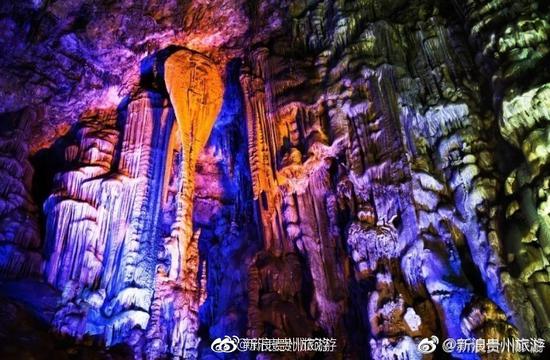 毕节织金洞景区