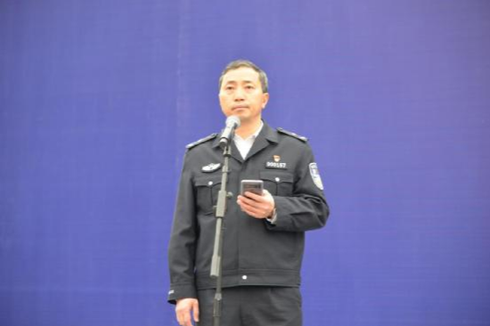 州人民政府副州长、州公安局局长李淞作工作安排