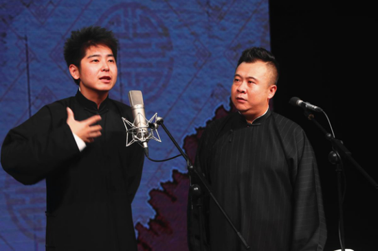 打造文化惠民系列活动 北京相声表演逗笑筑城