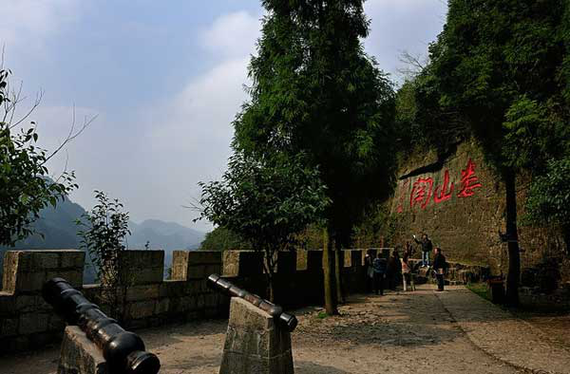 自由派站出来 雪铁龙C3-XR自驾游开始啦_贵阳